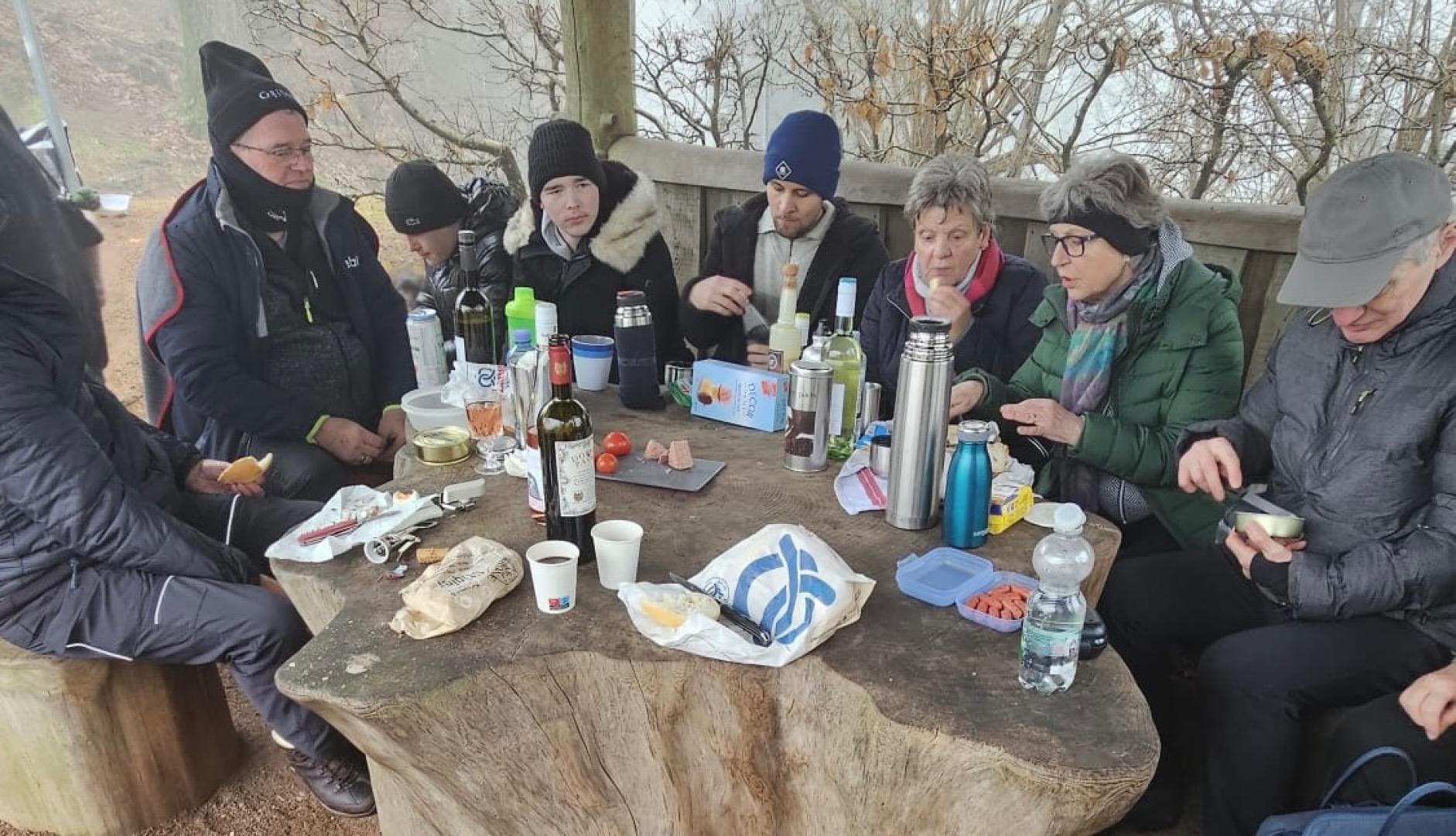 Winterwanderung und Waldspeckessen